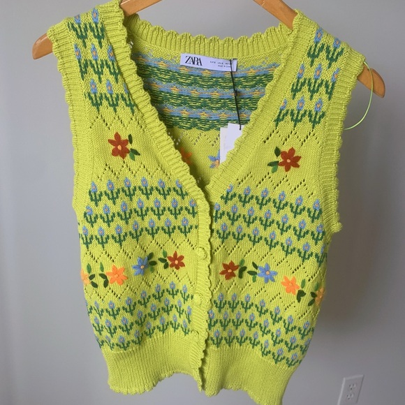 ZARA Lime Green Knit Vest Floral Embroidery Size S NWT - Picture 2 of 5